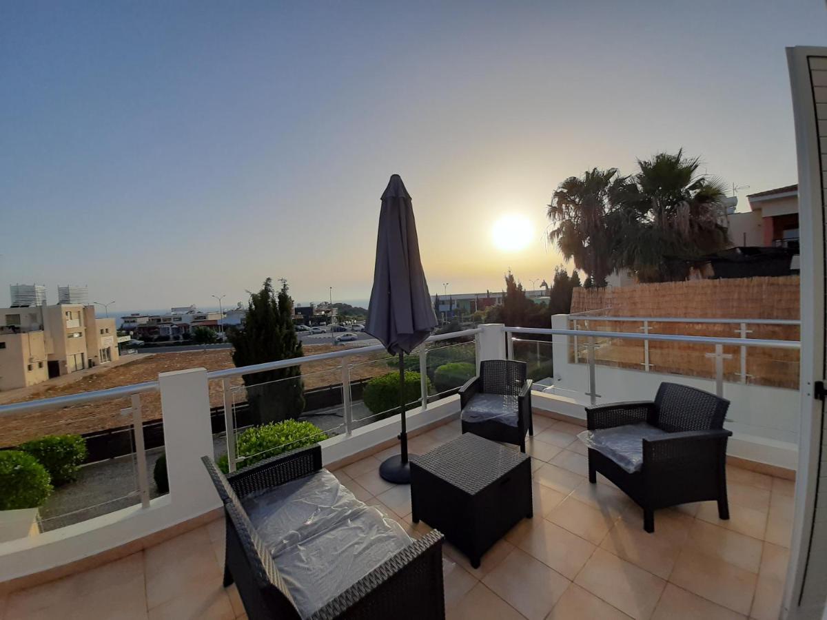 H&O Alina Sunset Apartment Paphos Exterior photo